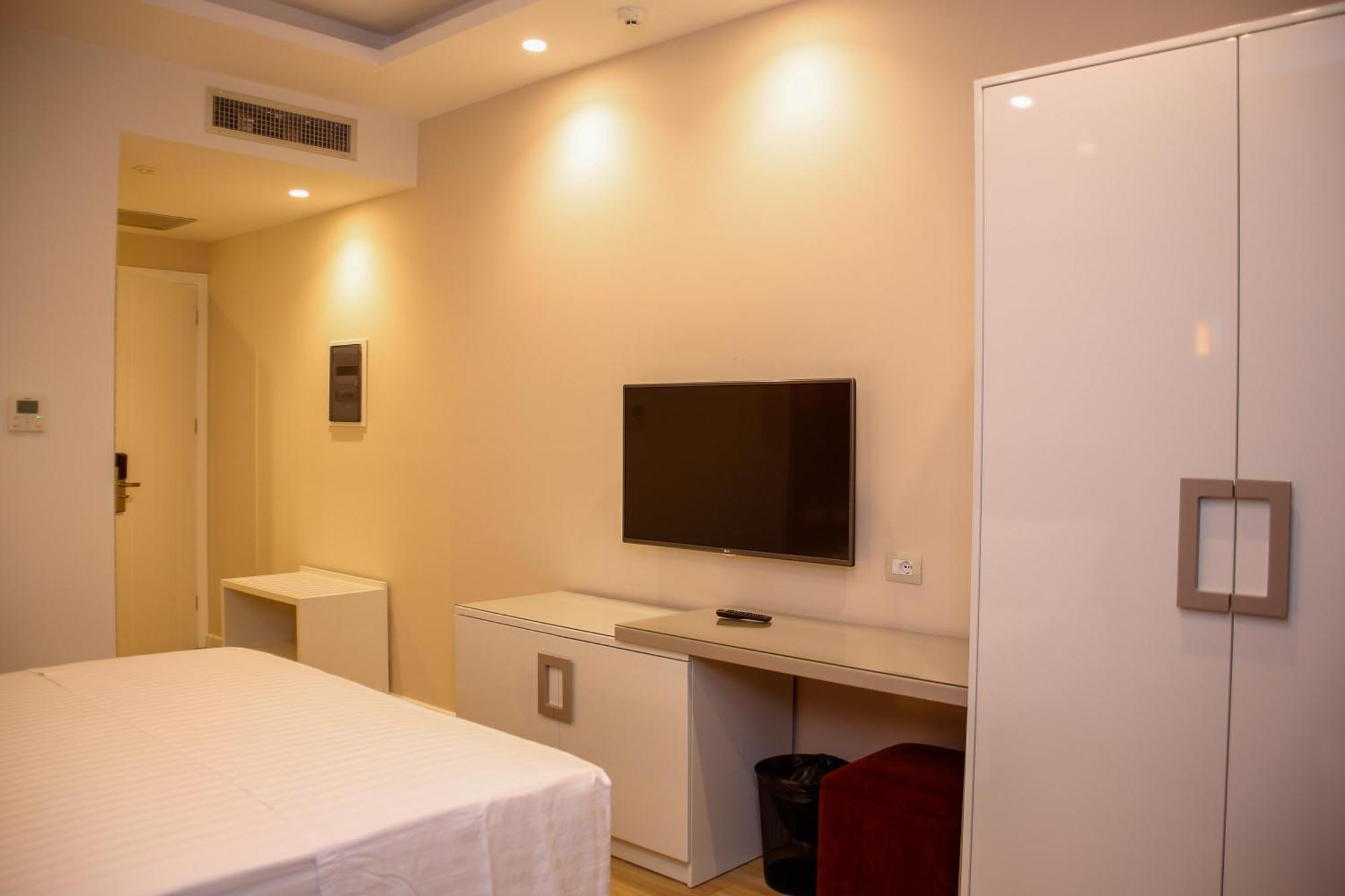 Hotel Luxury Ksamil Pokoj fotografie