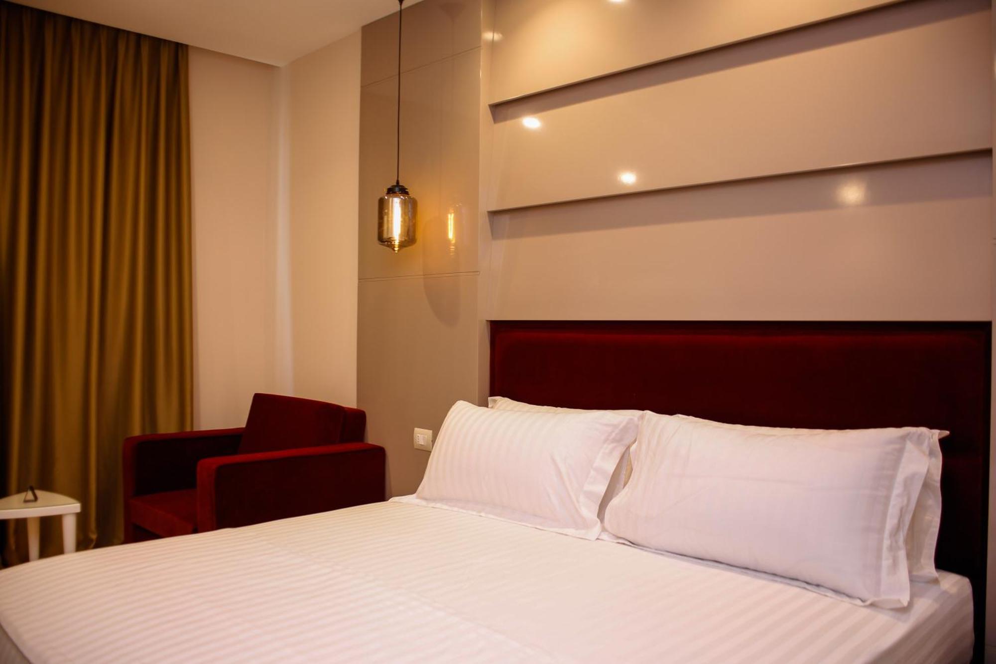 Hotel Luxury Ksamil Pokoj fotografie
