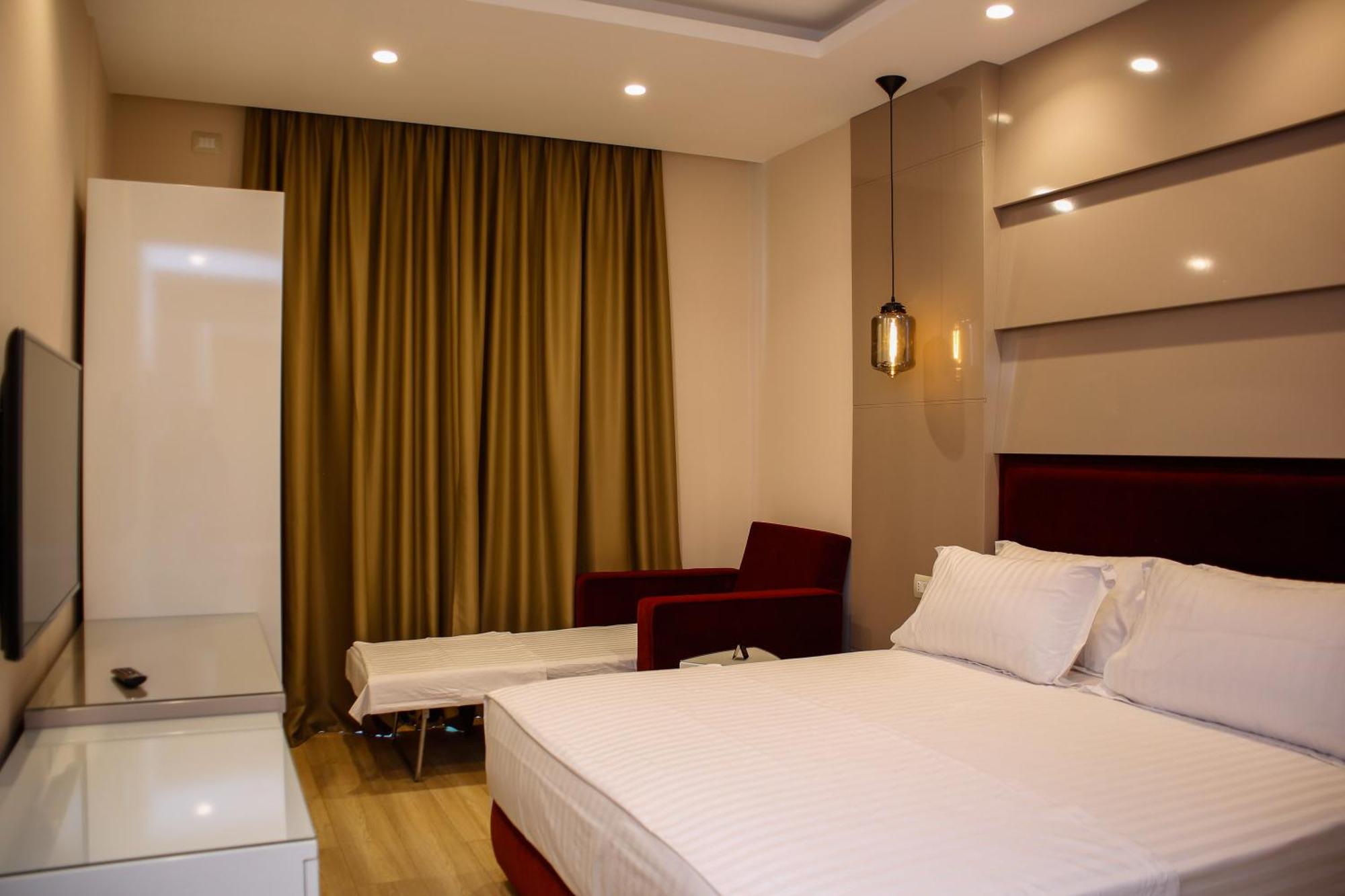 Hotel Luxury Ksamil Pokoj fotografie