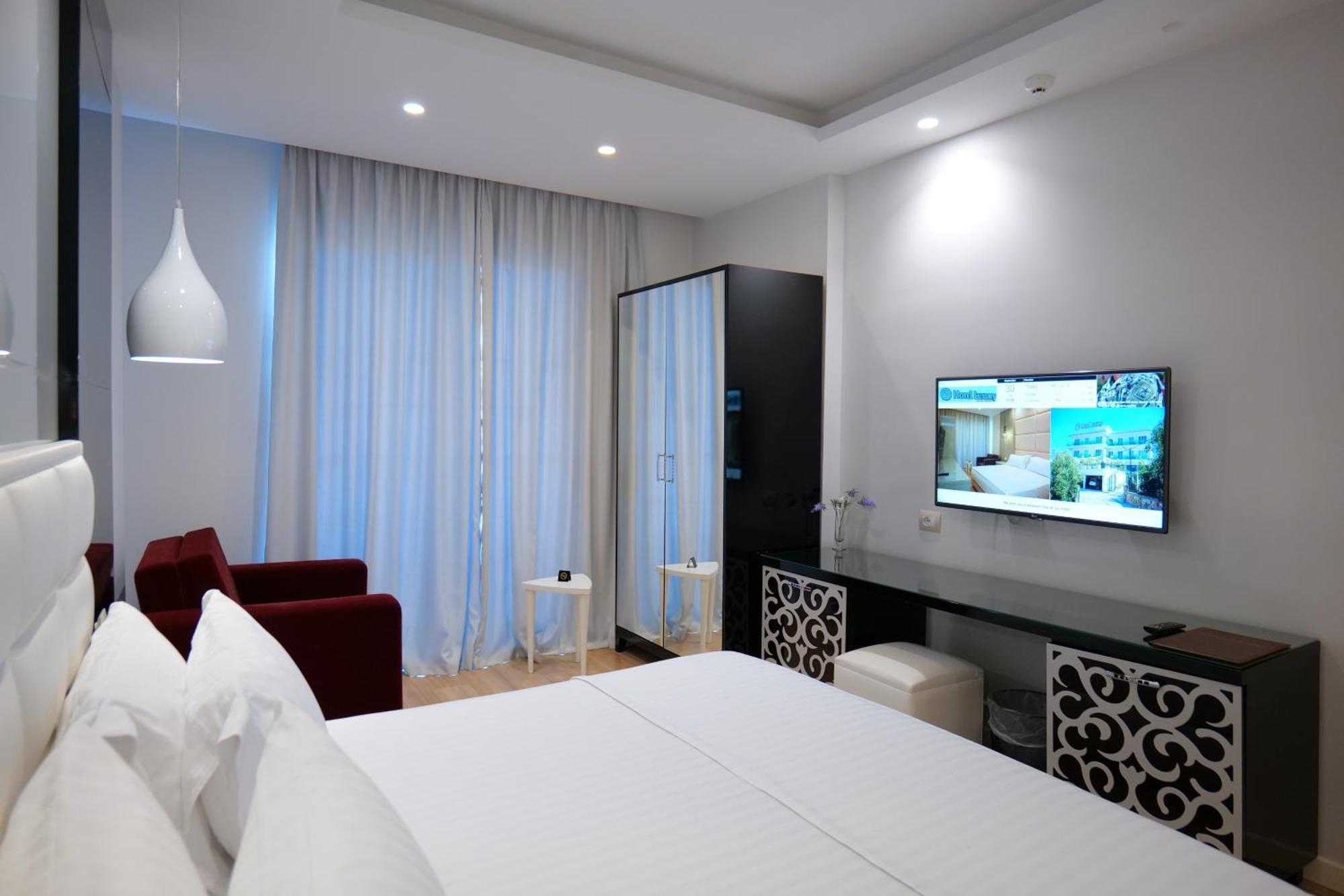 Hotel Luxury Ksamil Pokoj fotografie